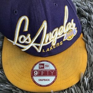 Los Angeles Lakers vintage fitted hat